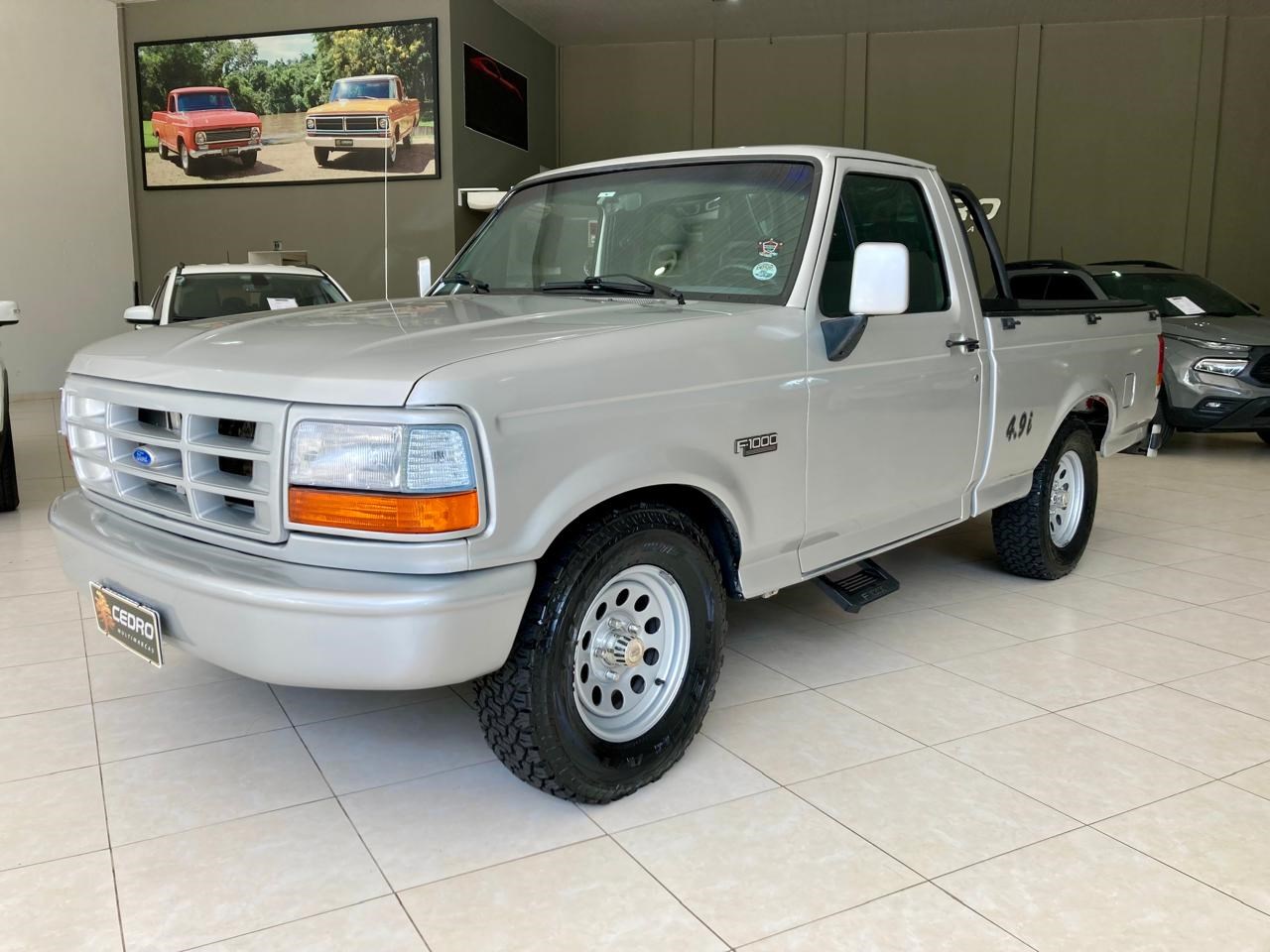 //www.autoline.com.br/carro/ford/f-1000-49-i-xl-csim-4x2-150cv-2p-gasolina-manual/1997/piracicaba-sp/23833713