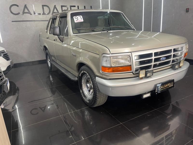 //www.autoline.com.br/carro/ford/f-1000-25-xl-turbo-cabsimp-4x2-hsd-120cv-2p-diesel-m/1997/londrina-pr/24246067