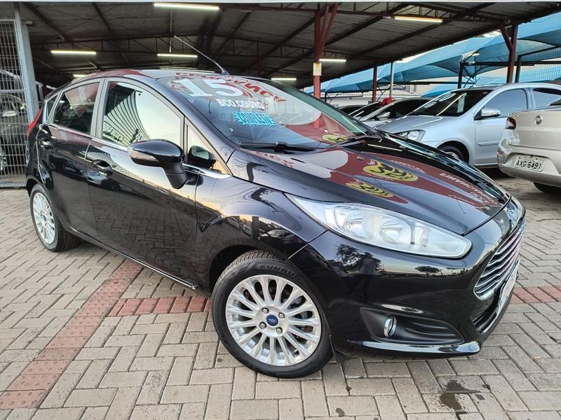 //www.autoline.com.br/carro/ford/fiesta-16-hatch-tivct-titanium-16v-flex-4p-manual/2015/cascavel-pr/24342690