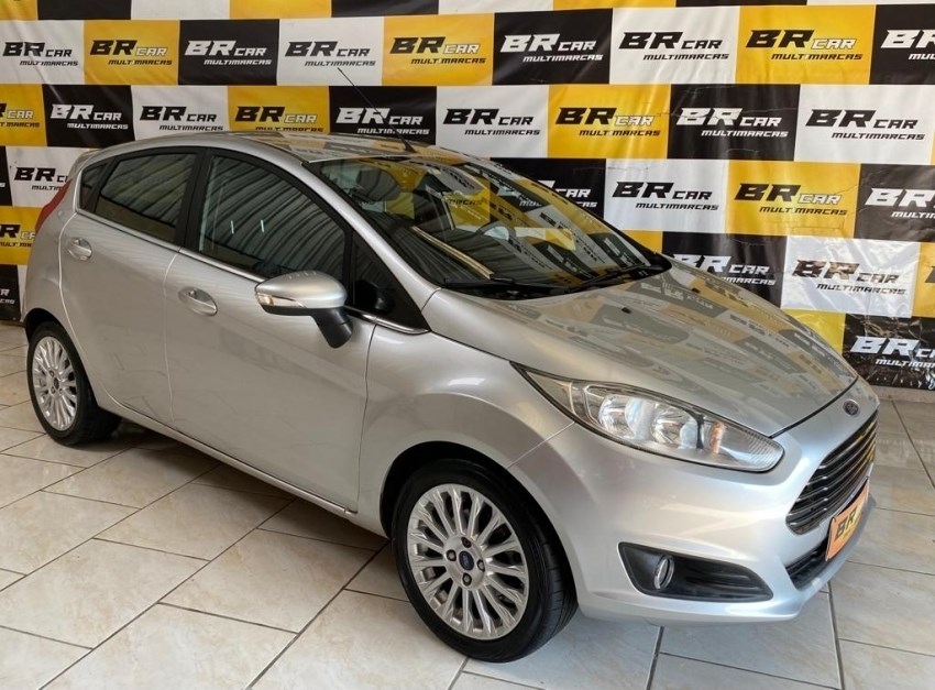 //www.autoline.com.br/carro/ford/fiesta-16-hatch-tivct-titanium-16v-flex-4p-powershif/2015/caxias-do-sul-rs/24348115
