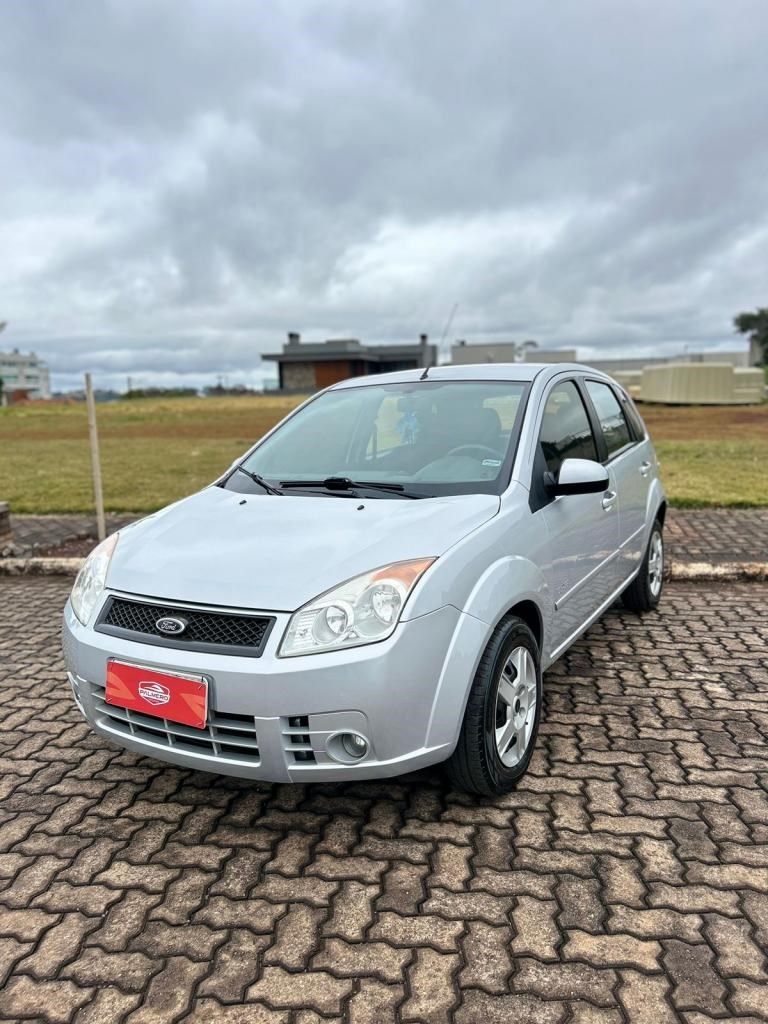 //www.autoline.com.br/carro/ford/fiesta-16-hatch-fly-8v-flex-4p-manual/2010/ajuricaba-rs/24599637