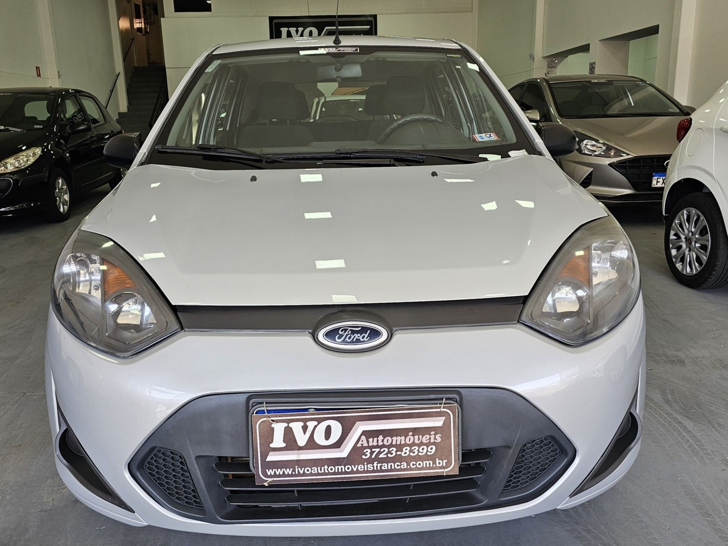 //www.autoline.com.br/carro/ford/fiesta-10-hatch-rocam-8v-flex-4p-manual/2012/franca-sp/24633128