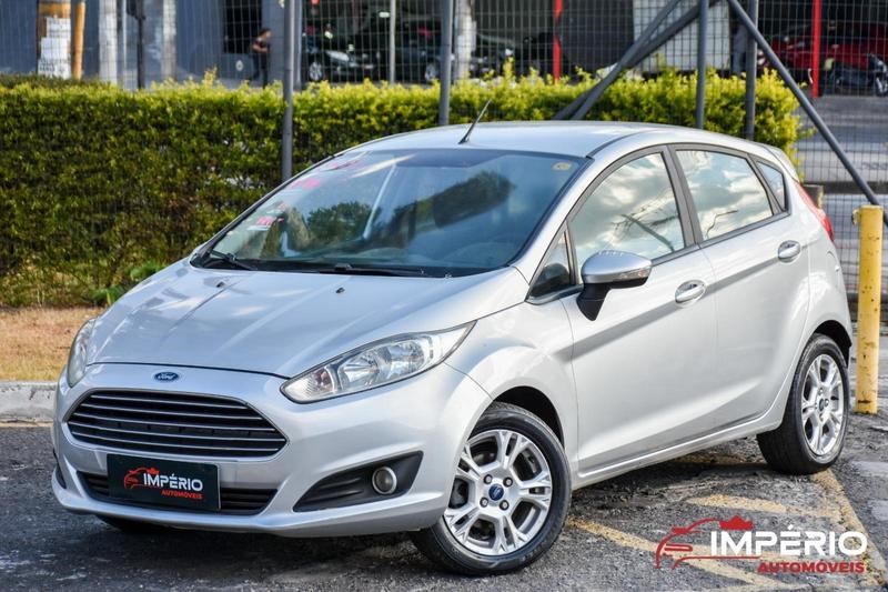 //www.autoline.com.br/carro/ford/fiesta-16-hatch-tivct-se-16v-flex-4p-powershift/2015/belo-horizonte-mg/24702200