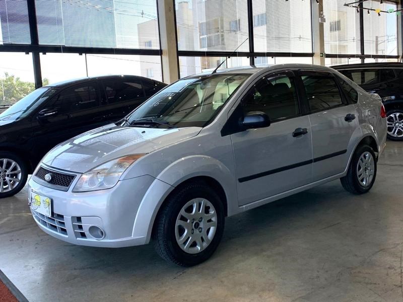 //www.autoline.com.br/carro/ford/fiesta-16-sedan-8v-flex-4p-manual/2008/wenceslau-braz-pr/24722927