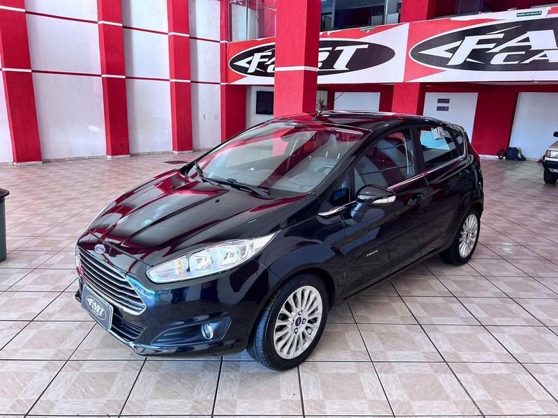 //www.autoline.com.br/carro/ford/fiesta-16-hatch-tivct-titanium-16v-flex-4p-powershif/2014/brasilia-df/24832273