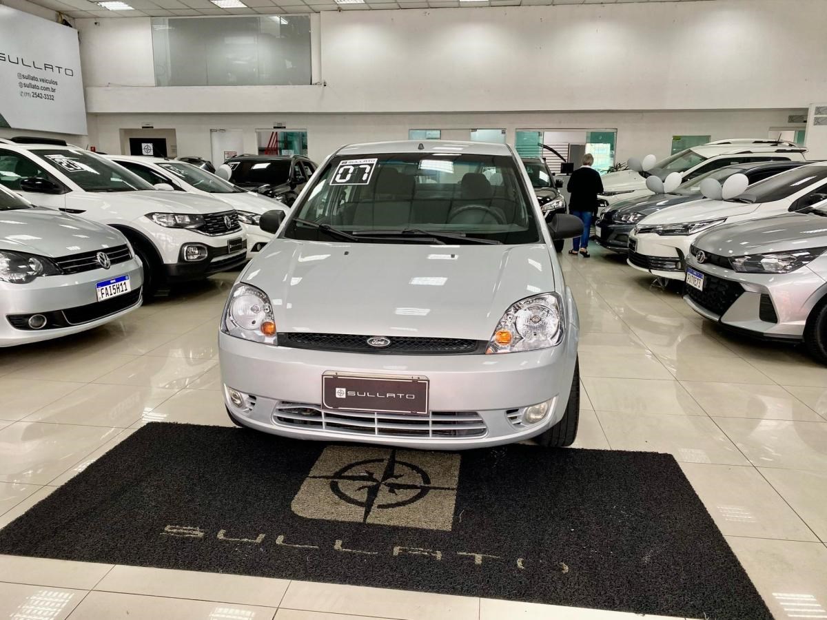 //www.autoline.com.br/carro/ford/fiesta-16-sedan-8v-flex-4p-manual/2007/sao-paulo-sp/24864991