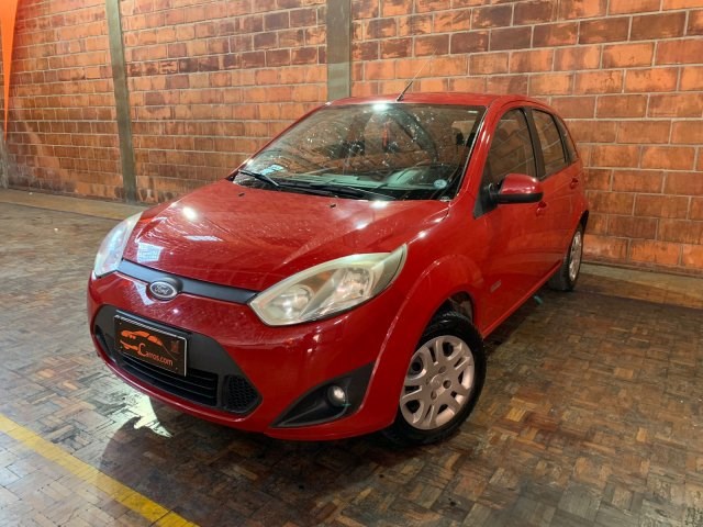 //www.autoline.com.br/carro/ford/fiesta-16-hatch-rocam-8v-flex-4p-manual/2013/sorocaba-sp/24897629