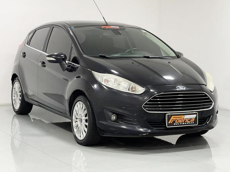 //www.autoline.com.br/carro/ford/fiesta-16-hatch-tivct-titanium-16v-flex-4p-manual/2015/curitiba-pr/24900456