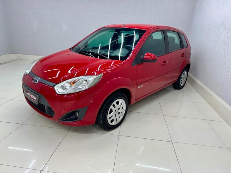 //www.autoline.com.br/carro/ford/fiesta-16-hatch-rocam-8v-flex-4p-manual/2013/curitiba-pr/24909207