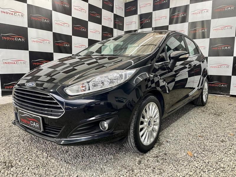 //www.autoline.com.br/carro/ford/fiesta-16-hatch-tivct-titanium-16v-flex-4p-powershif/2015/ararangua-sc/24916261