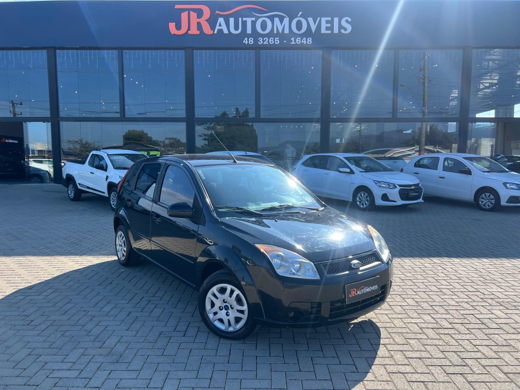 //www.autoline.com.br/carro/ford/fiesta-10-sedan-8v-flex-4p-manual/2008/sao-joao-batista-sc/25007603