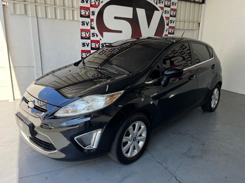 //www.autoline.com.br/carro/ford/fiesta-16-hatch-se-16v-flex-4p-manual/2012/ponta-grossa-pr/25025963