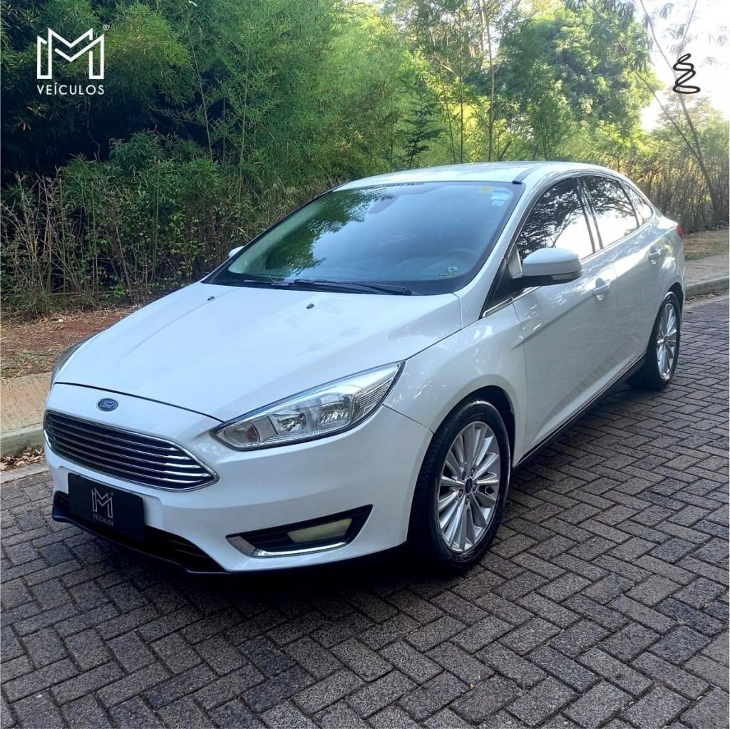 //www.autoline.com.br/carro/ford/focus-20-sedan-titanium-plus-fastback-16v-flex-4p-a/2016/ribeirao-preto-sp/24369544