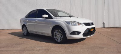 //www.autoline.com.br/carro/ford/focus-20-sedan-glx-16v-flex-4p-manual/2012/santa-cruz-do-sul-rs/24431900