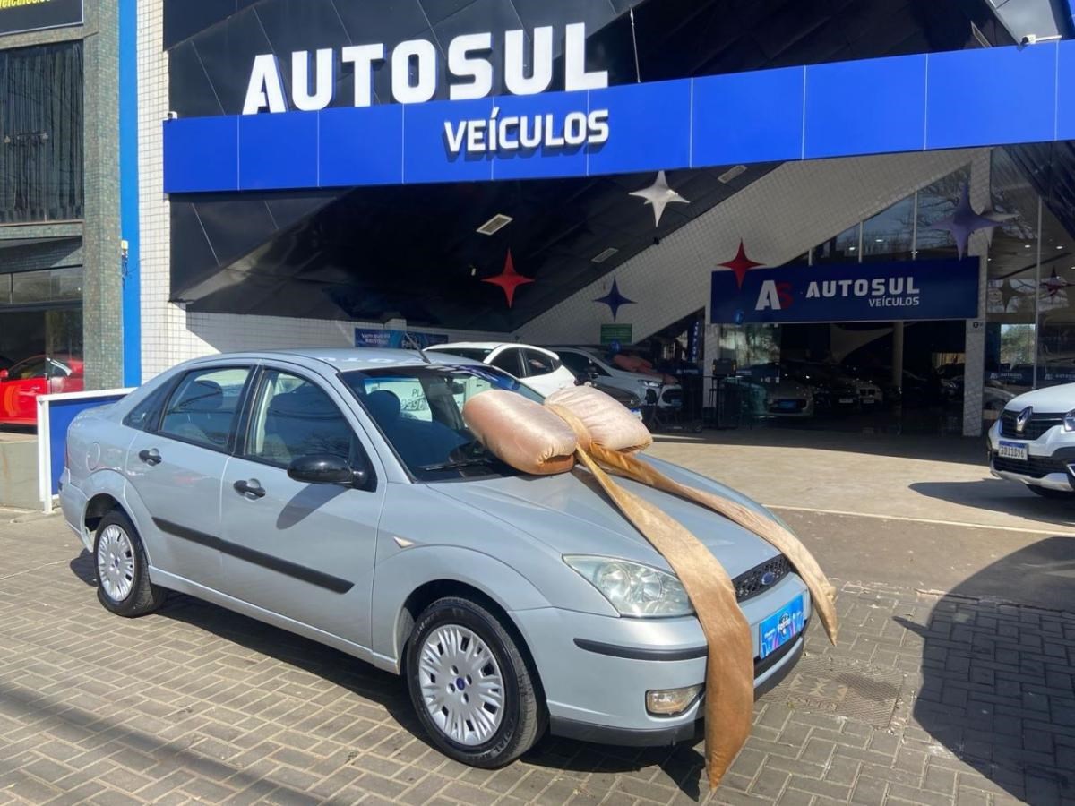 //www.autoline.com.br/carro/ford/focus-16-hatch-gl-8v-flex-4p-manual/2008/cascavel-pr/24821918