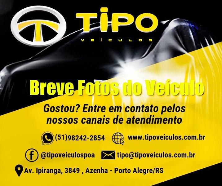 //www.autoline.com.br/carro/ford/focus-20-sedan-s-16v-flex-4p-powershift/2015/porto-alegre-rs/25009457