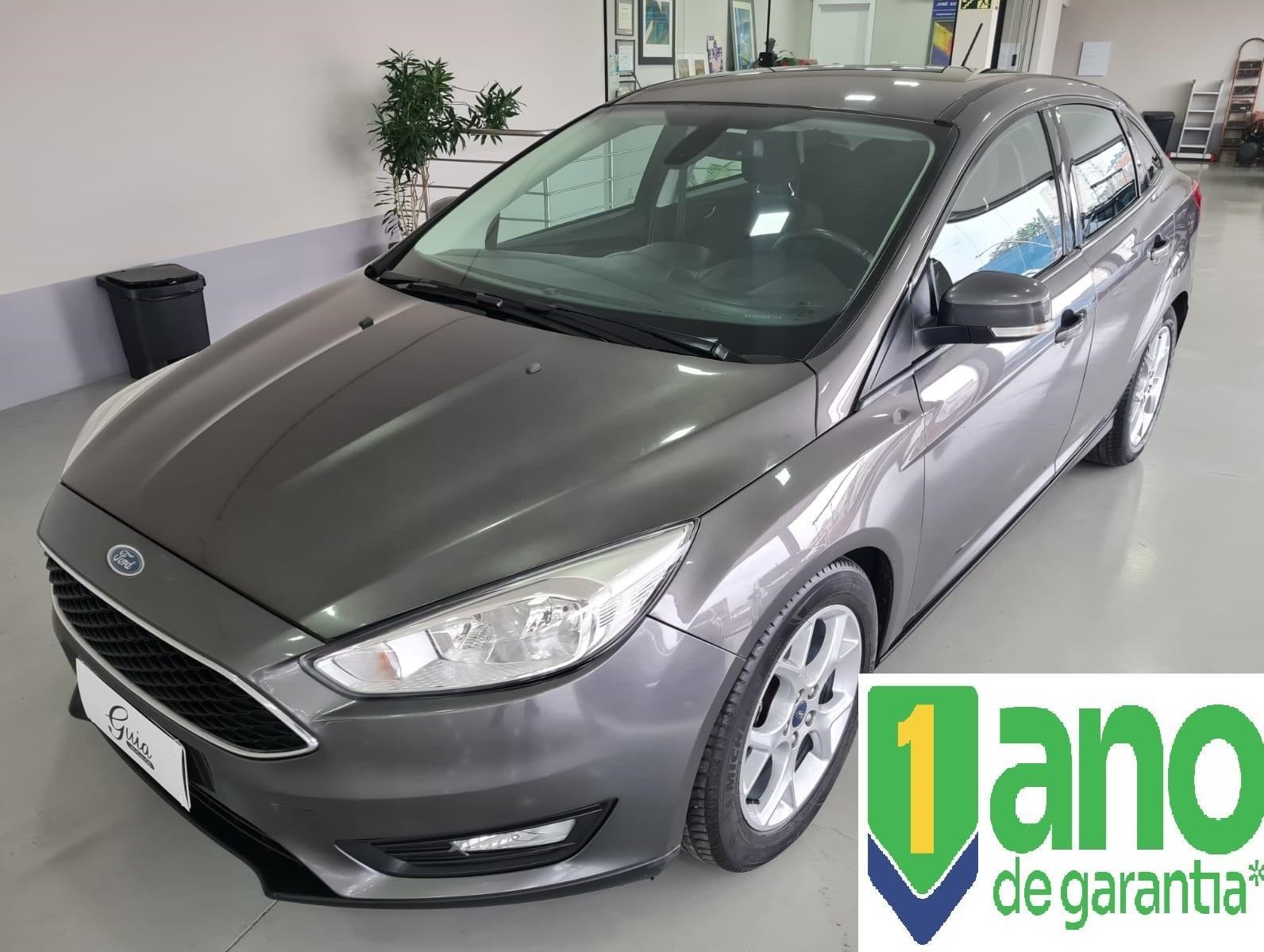 //www.autoline.com.br/carro/ford/focus-20-sedan-se-fastback-16v-flex-4p-automatizado/2019/porto-alegre-rs/25031322