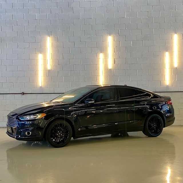//www.autoline.com.br/carro/ford/fusion-20-gtdi-titanium-awd-16v-gasolina-4p-turbo-au/2013/lorena-sp/22557248