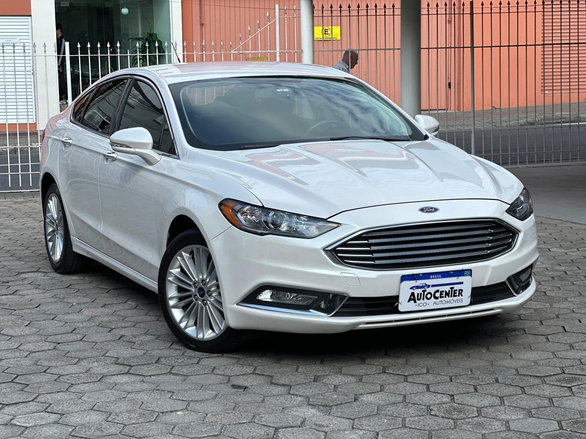 //www.autoline.com.br/carro/ford/fusion-25-se-16v-flex-4p-automatico/2017/blumenau-sc/23697910