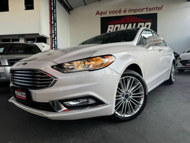 //www.autoline.com.br/carro/ford/fusion-25-se-16v-flex-4p-automatico/2017/amparo-sp/23928344