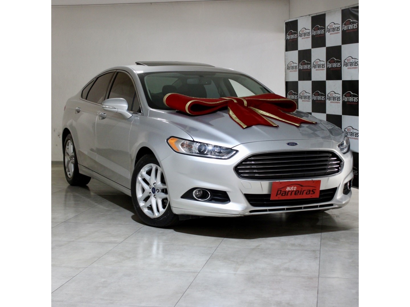 //www.autoline.com.br/carro/ford/fusion-25-ivct-16v-flex-4p-automatico/2014/contagem-mg/25023224