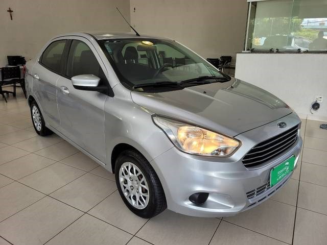 //www.autoline.com.br/carro/ford/ka-15-n-vct-se-plus-16v-flex-4p-manual/2015/aracatuba-sp/22636093