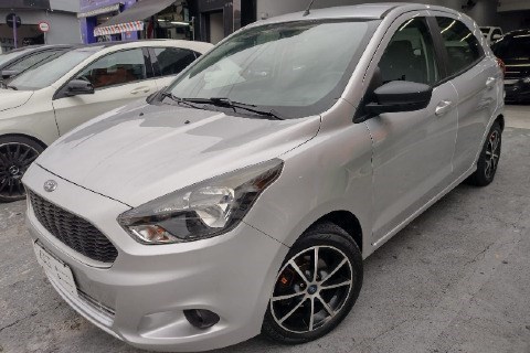 //www.autoline.com.br/carro/ford/ka-10-se-12v-flex-4p-manual/2017/sao-paulo-sp/23319678