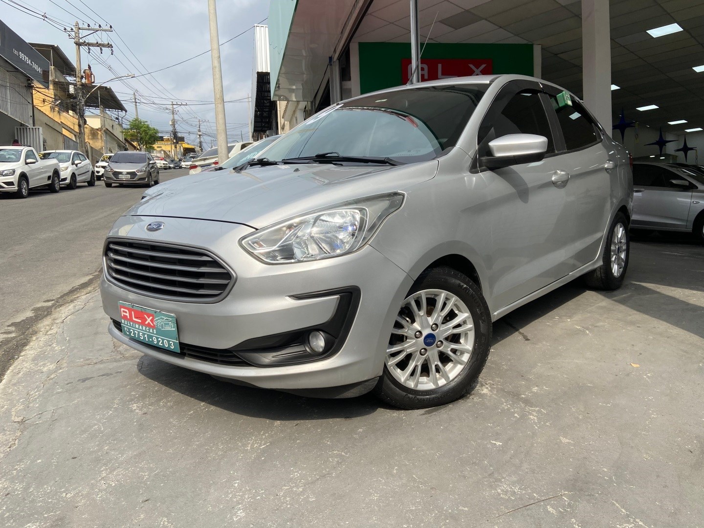 //www.autoline.com.br/carro/ford/ka-15-se-12v-flex-4p-automatico/2019/sao-joao-de-meriti-rj/24416262