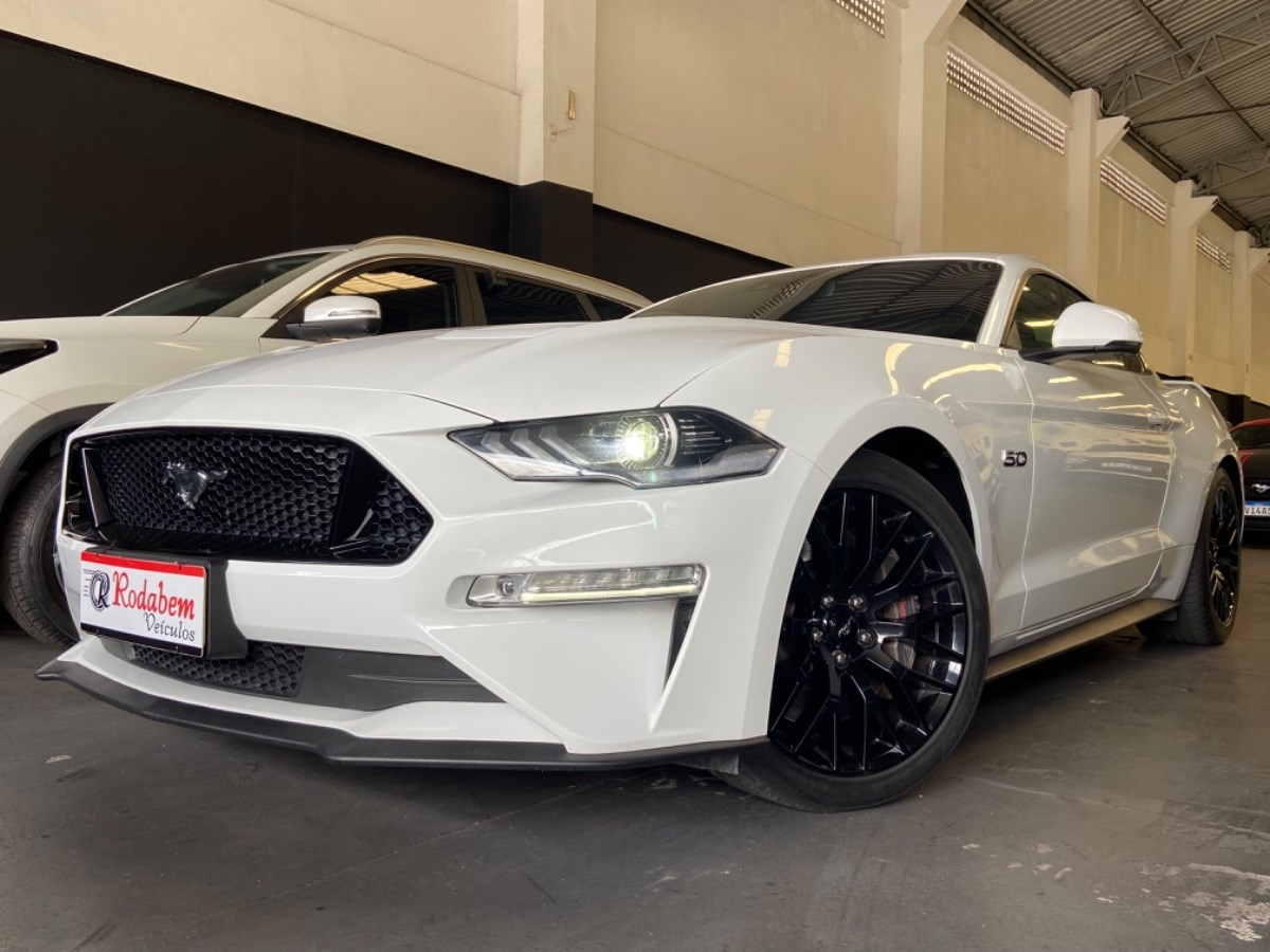 //www.autoline.com.br/carro/ford/mustang-50-coupe-gt-premium-32v-gasolina-2p-automatic/2018/belem-pa/23805590