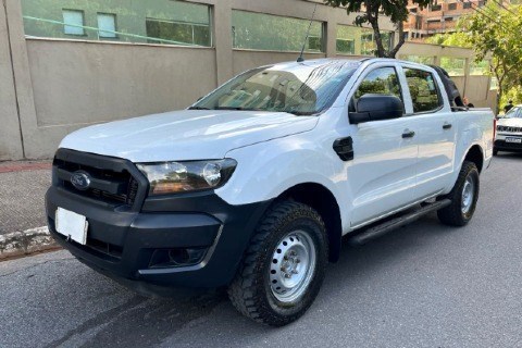//www.autoline.com.br/carro/ford/ranger-22-xl-cd-16v-diesel-4p-4x4-turbo-manual/2019/belo-horizonte-mg/23221766
