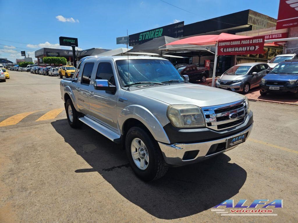 //www.autoline.com.br/carro/ford/ranger-30-xlt-limited-cd-16v-diesel-4p-4x4-turbo-man/2010/brasilia-df/23927239