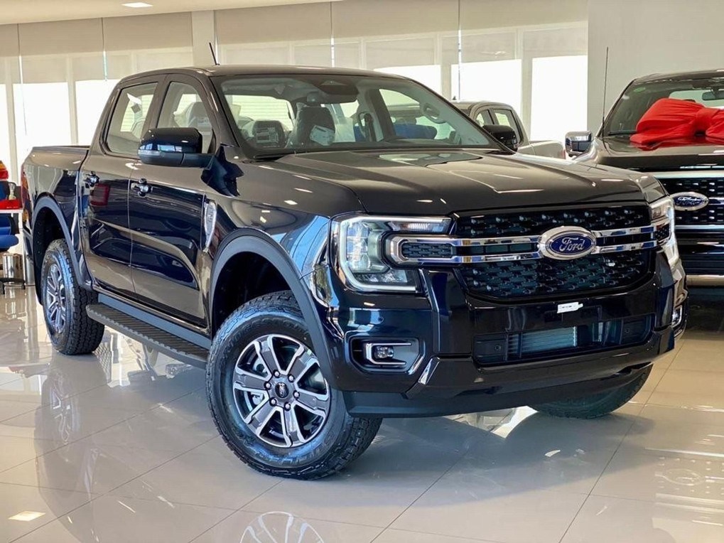 //www.autoline.com.br/carro/ford/ranger-30-cd-xlt-diesel-4p-4x4-turbo-automatico/2024/sao-paulo-sp/24210192