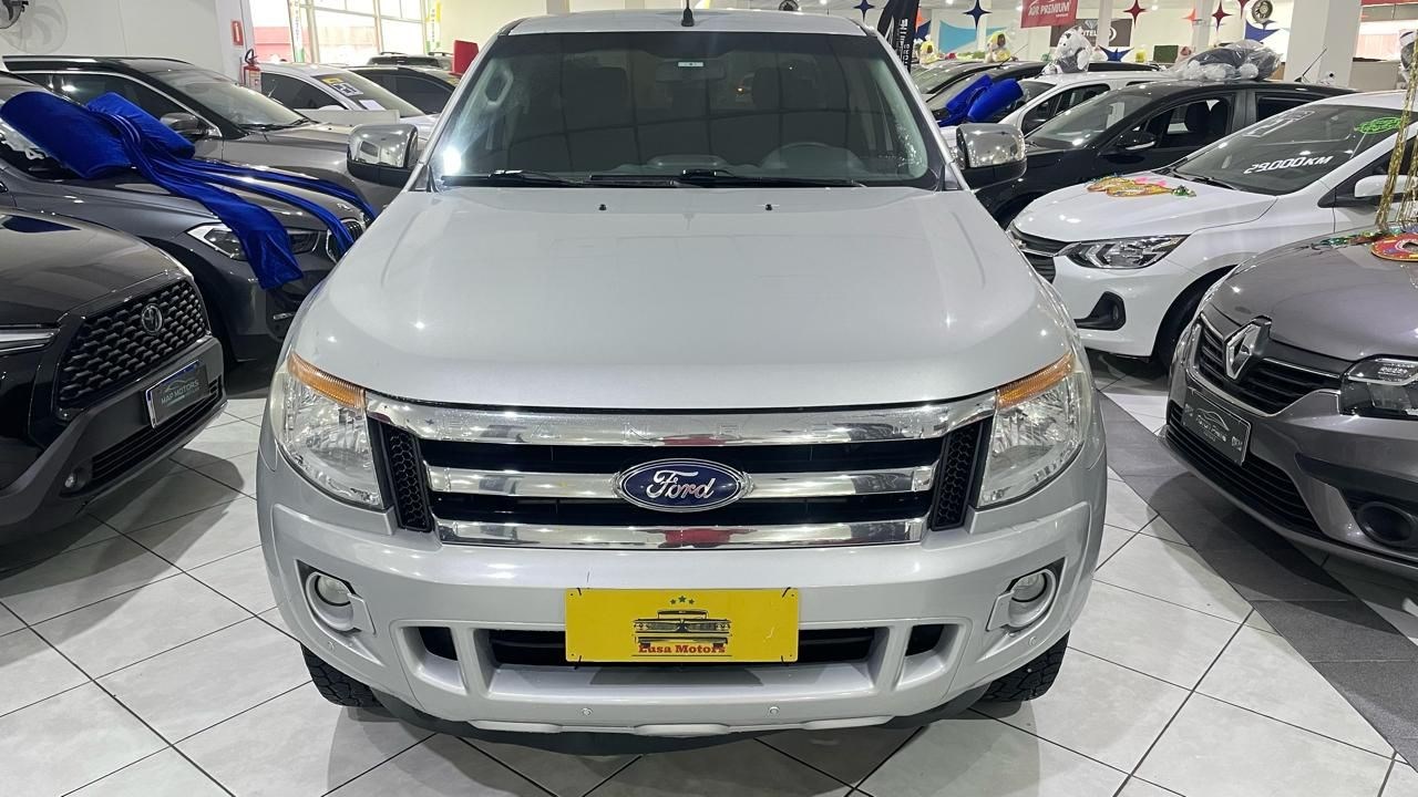 //www.autoline.com.br/carro/ford/ranger-32-cd-xlt-20v-diesel-4p-4x4-turbo-automatico/2013/sao-paulo-sp/24294232