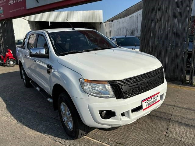 //www.autoline.com.br/carro/ford/ranger-32-xlt-cd-20v-diesel-4p-4x4-turbo-automatico/2015/itajai-sc/24310068