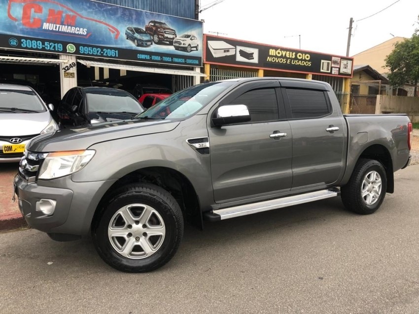 //www.autoline.com.br/carro/ford/ranger-32-xlt-cd-20v-diesel-4p-4x4-turbo-automatico/2015/curitiba-pr/24508569