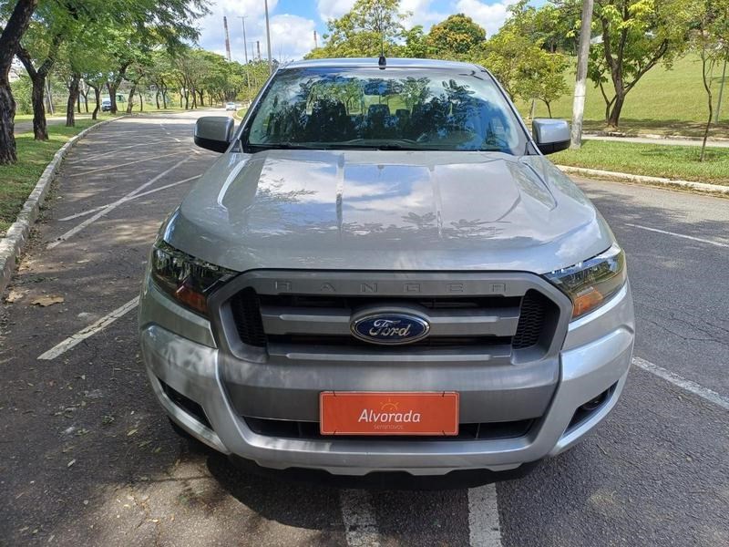 //www.autoline.com.br/carro/ford/ranger-22-cd-xls-16v-diesel-4p-4x4-turbo-automatico/2019/ipatinga-mg/24550291