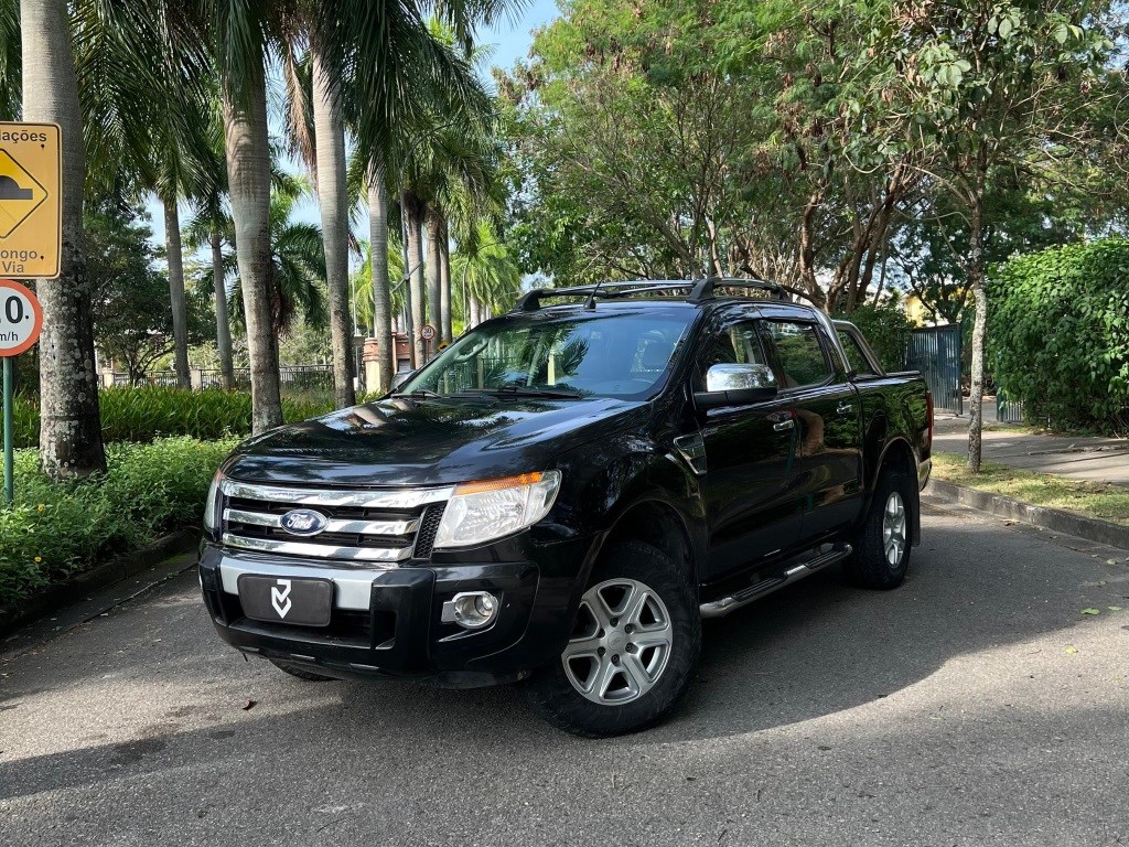 //www.autoline.com.br/carro/ford/ranger-25-cd-xlt-16v-flex-4p-manual/2013/rio-de-janeiro-rj/24599770