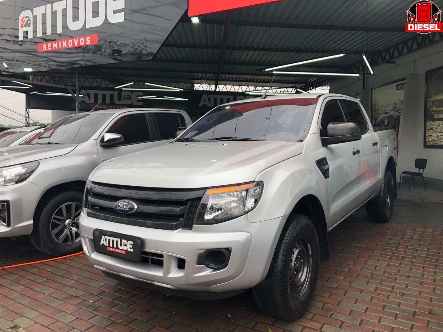 //www.autoline.com.br/carro/ford/ranger-22-xl-cd-16v-diesel-4p-4x4-turbo-manual/2015/rio-de-janeiro-rj/24632270