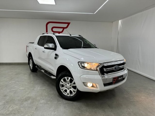 //www.autoline.com.br/carro/ford/ranger-32-cd-limited-20v-diesel-4p-4x4-turbo-automat/2017/rio-claro-sp/24645983