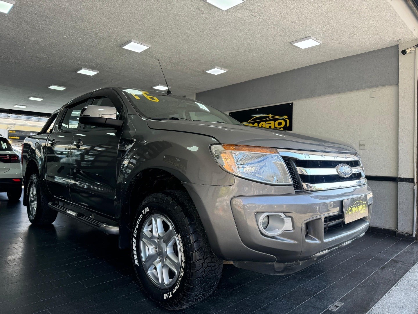 //www.autoline.com.br/carro/ford/ranger-25-xlt-cd-16v-flex-4p-manual/2016/rio-de-janeiro-rj/25005026