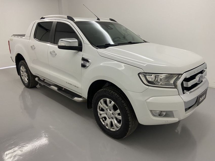 //www.autoline.com.br/carro/ford/ranger-32-cd-limited-20v-diesel-4p-4x4-turbo-automat/2017/brasilia-df/25009535