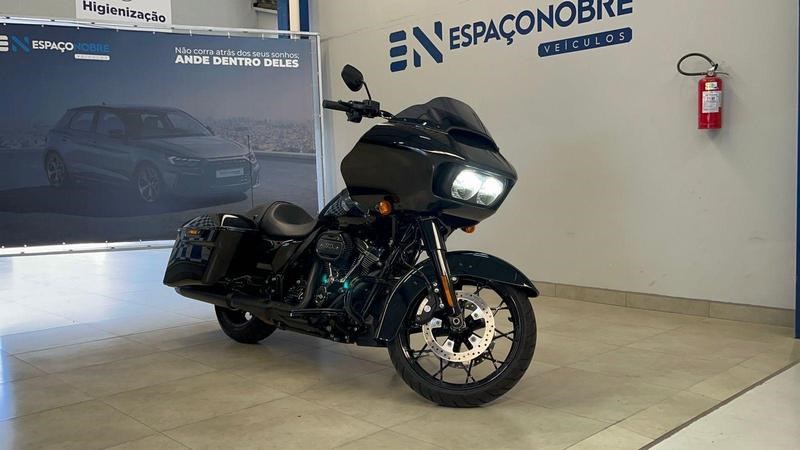 //www.autoline.com.br/moto/harley-davidson/cvo-road-glide-fltrxse/2023/curitiba-pr/24911457