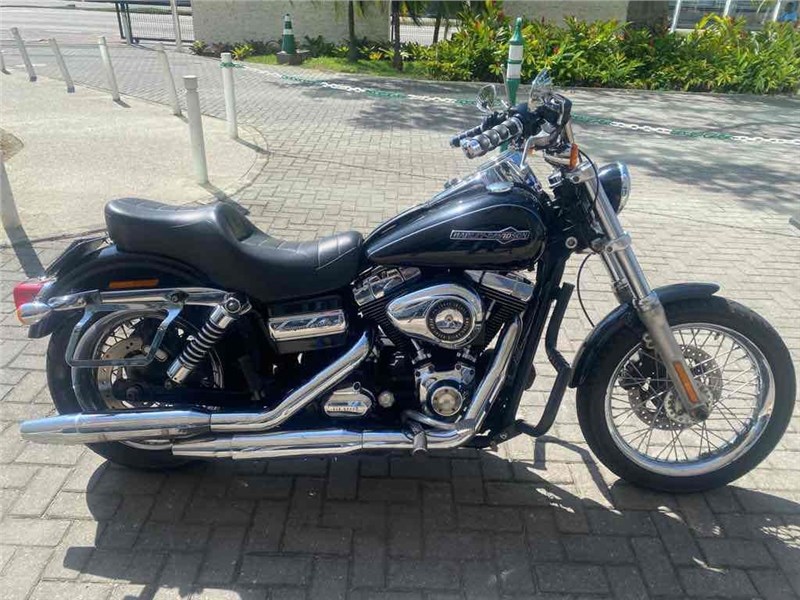//www.autoline.com.br/moto/harley-davidson/dyna-super-glide/2011/rio-de-janeiro-rj/24213456