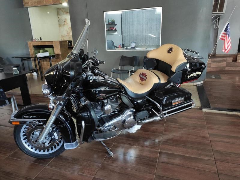 //www.autoline.com.br/moto/harley-davidson/flhtcu-ultra-glide/2010/araraquara-sp/24739174