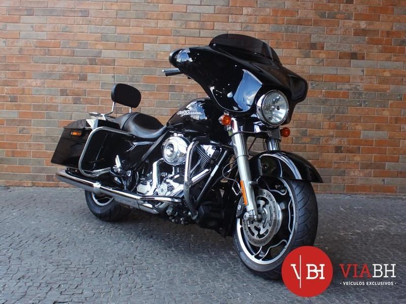 //www.autoline.com.br/moto/harley-davidson/street-glide-flhx/2013/belo-horizonte-mg/24798872
