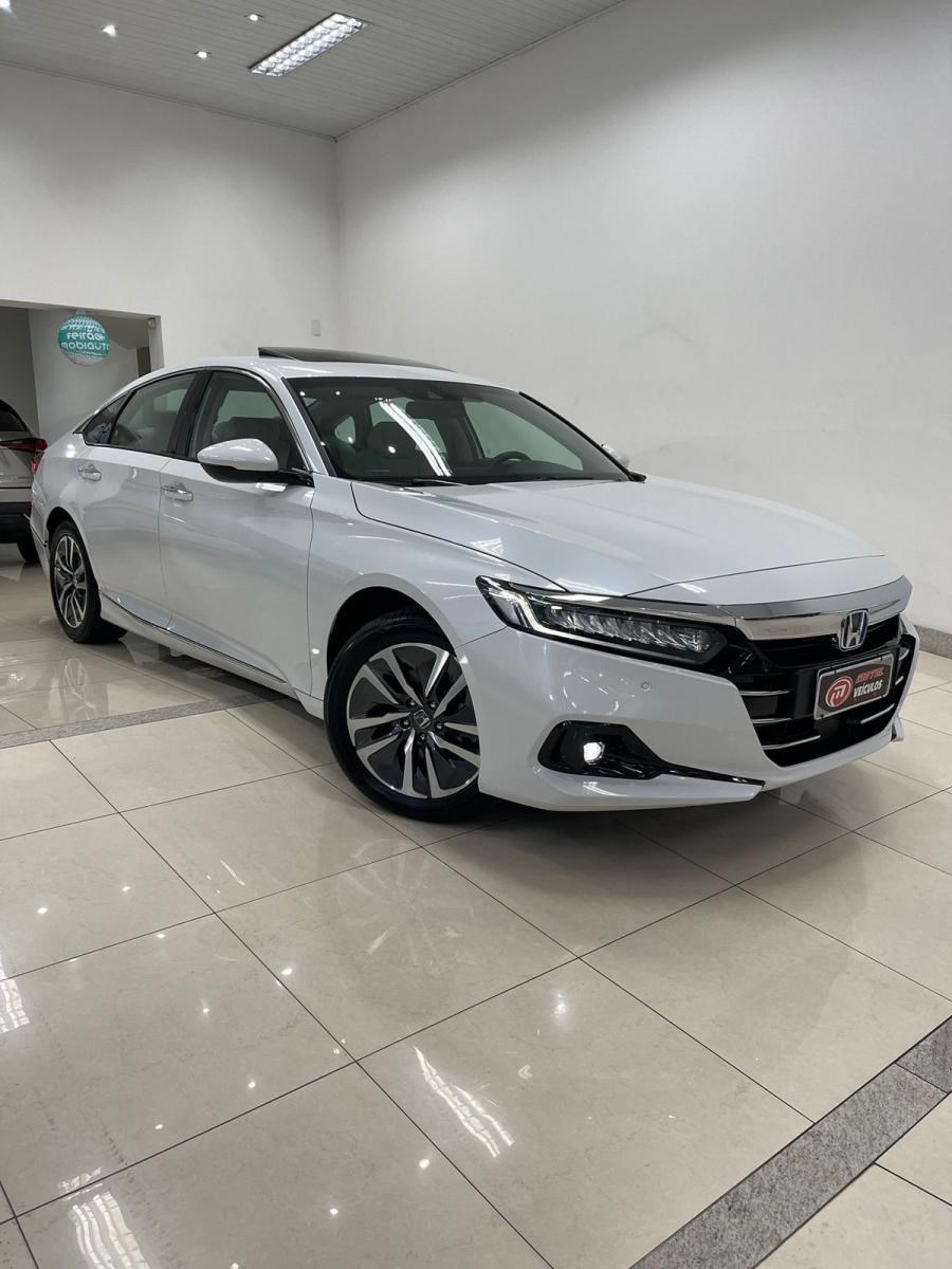 //www.autoline.com.br/carro/honda/accord-20-hybrid-touring-16v-gasolina-4p-cvt/2021/linhares-es/24408561