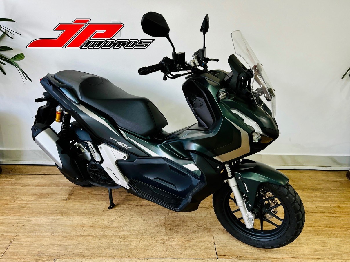 //www.autoline.com.br/moto/honda/adv-150/2024/taboao-da-serra-sp/25033159