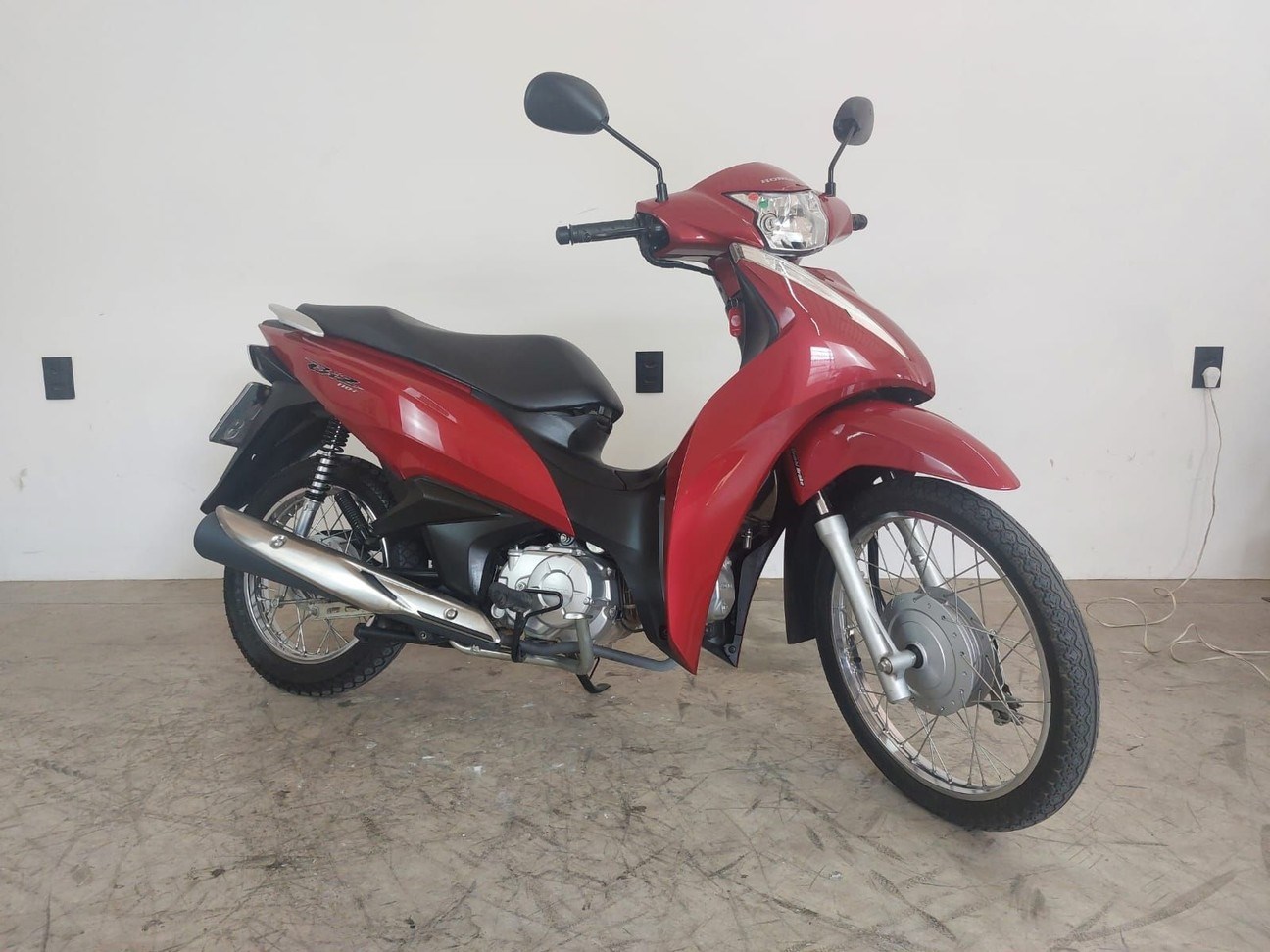//www.autoline.com.br/moto/honda/biz-110i/2021/jundiai-sp/25028568