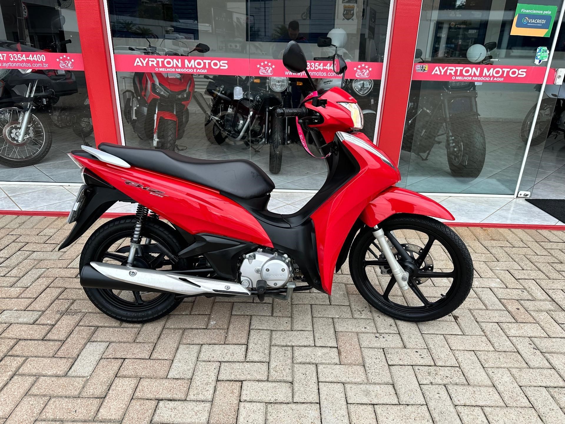 //www.autoline.com.br/moto/honda/biz-125-flexone/2018/guabiruba-sc/24143818