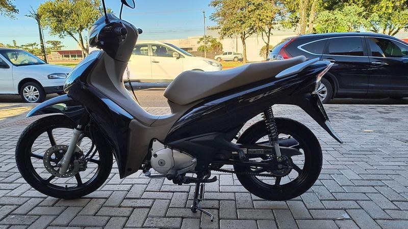 //www.autoline.com.br/moto/honda/biz-125-flexone/2018/cascavel-pr/25022428